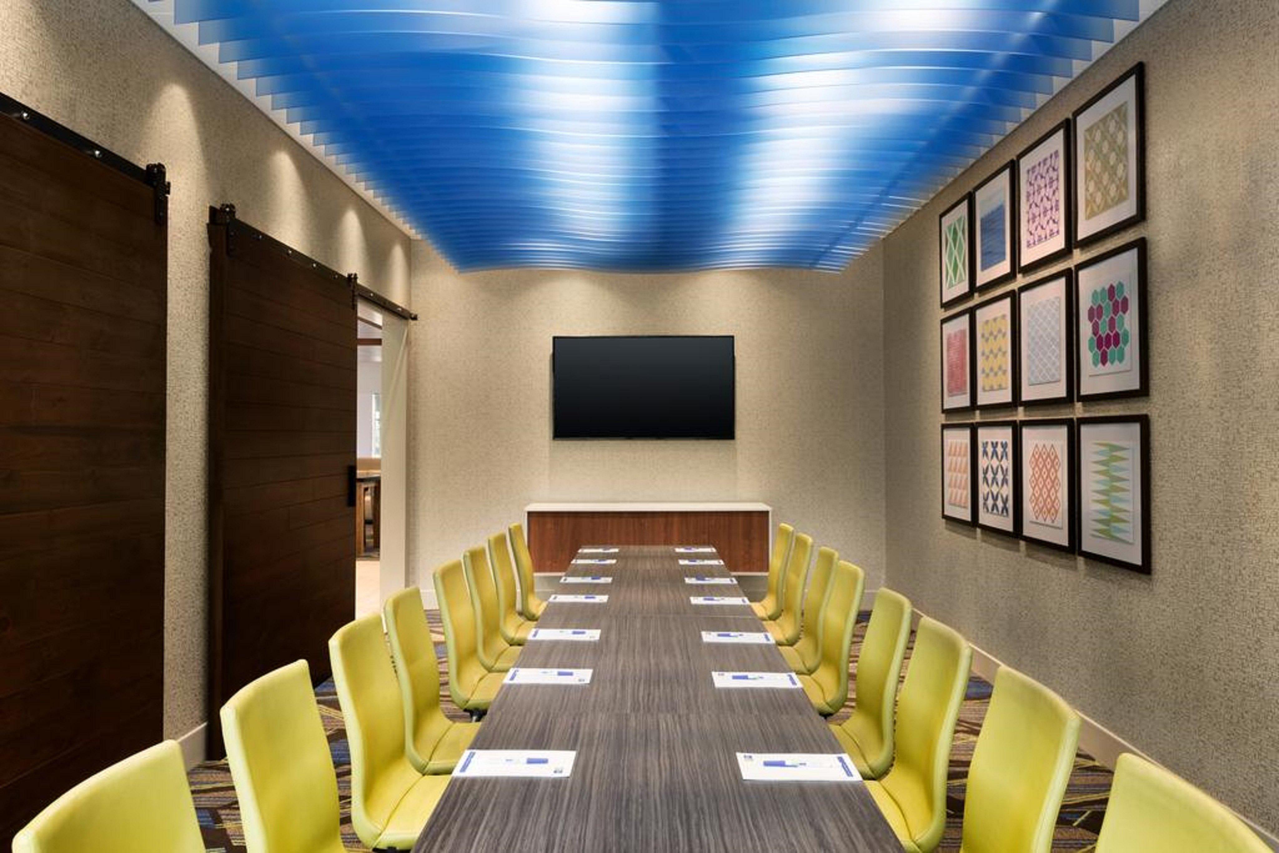 Holiday Inn Express & Suites Wilson-Downtown By Ihg Extérieur photo
