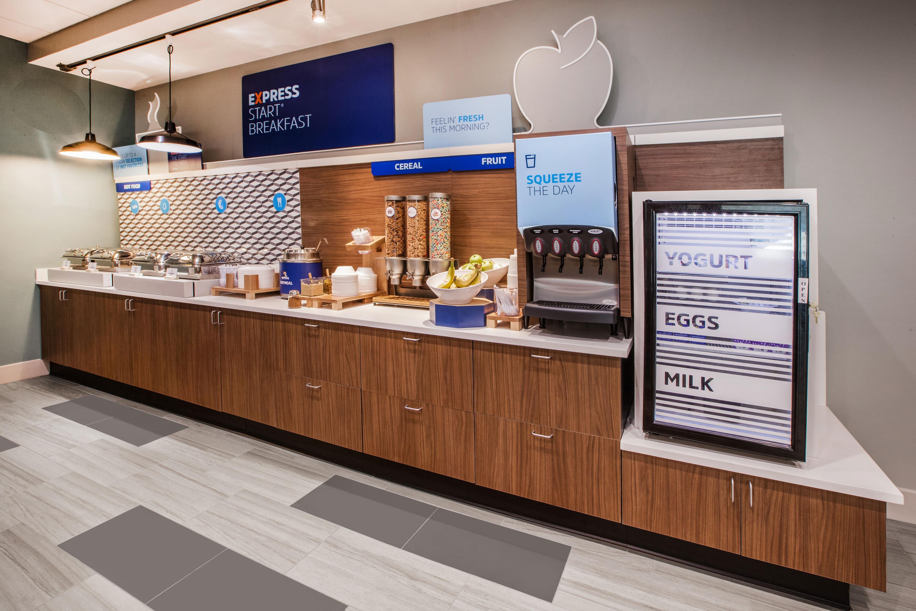 Holiday Inn Express & Suites Wilson-Downtown By Ihg Extérieur photo