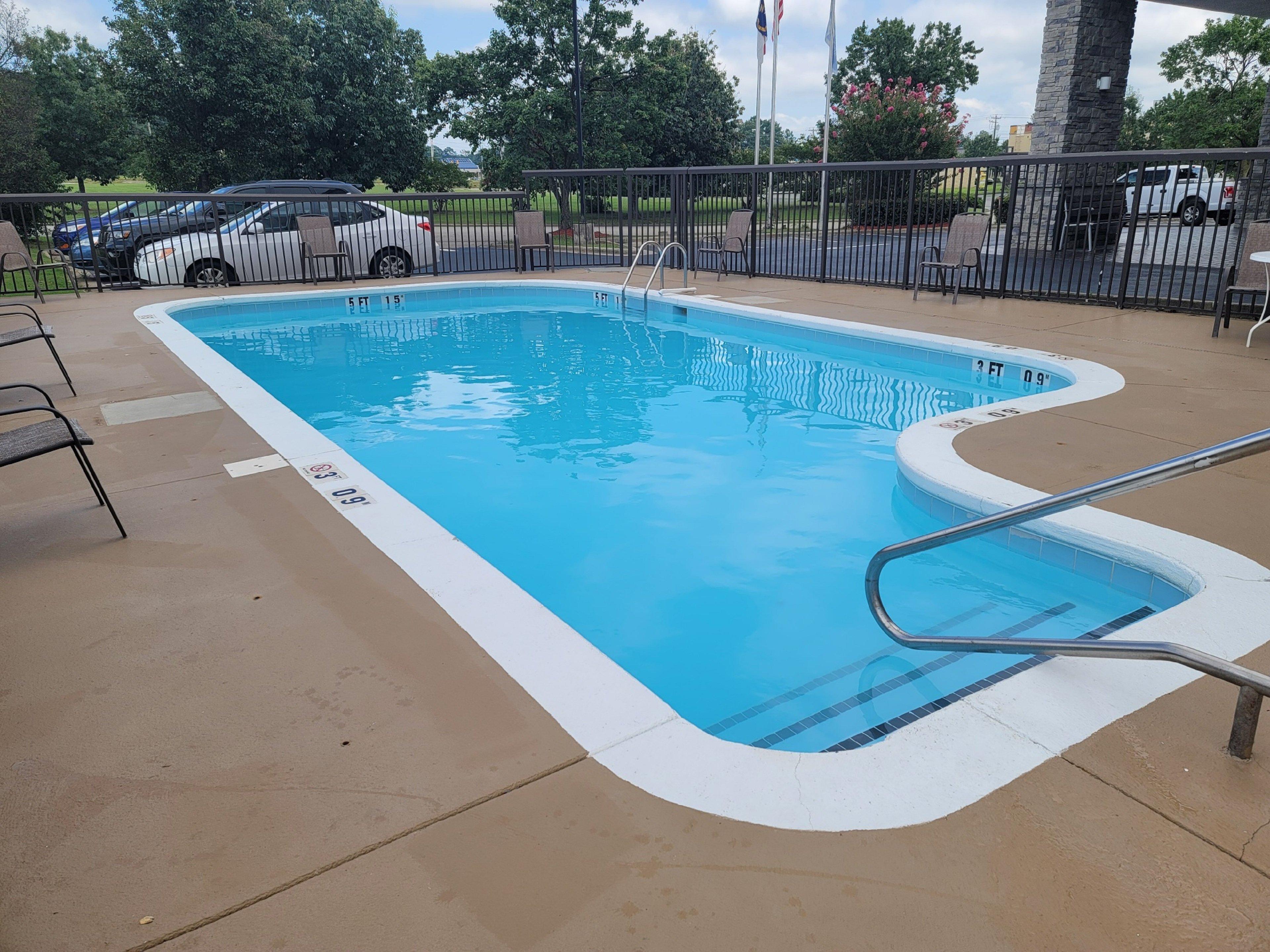 Holiday Inn Express & Suites Wilson-Downtown By Ihg Extérieur photo